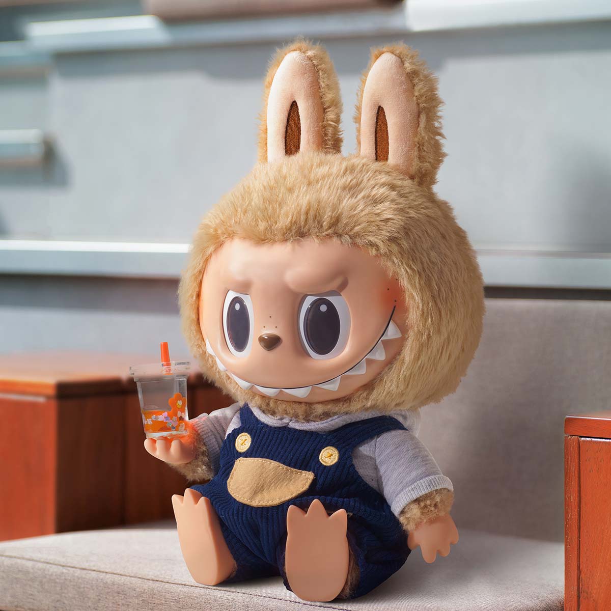 THE MONSTERS Doll "Time to Chill"