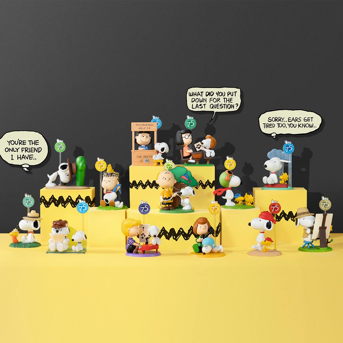 Peanuts 75th Anniversary "Snoopy Comic Life"