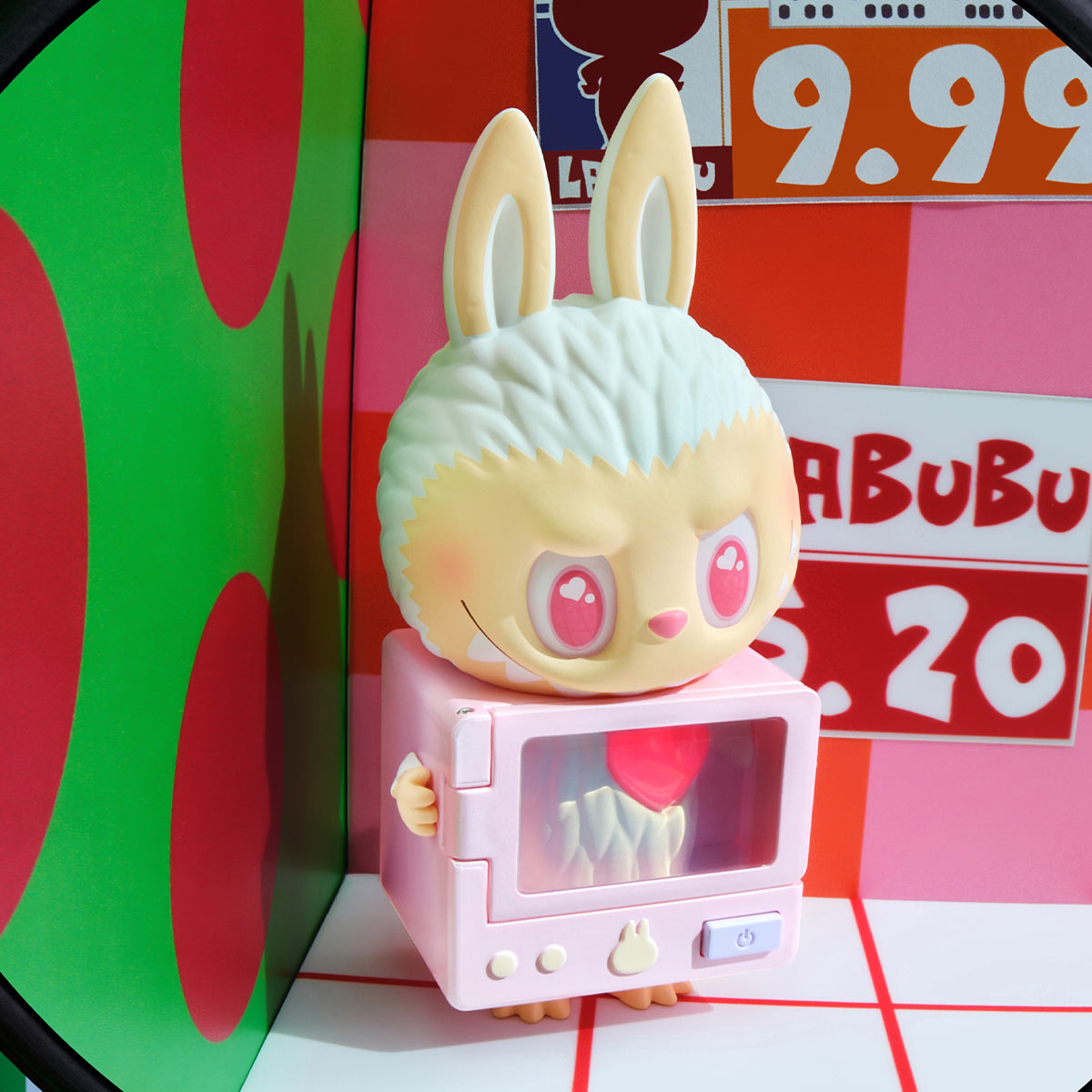 THE MONSTERS "Wacky Mart" Figure