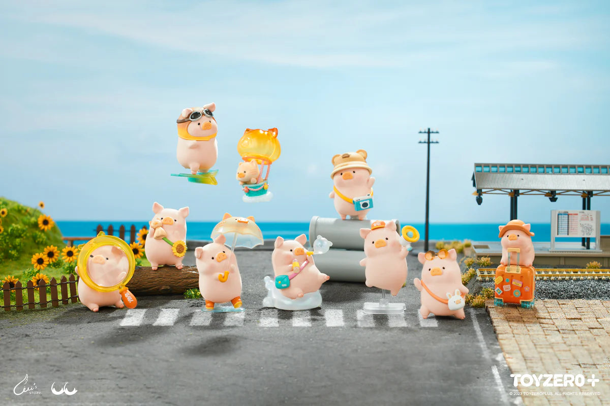Lulu The Piggy "Travel" Figure