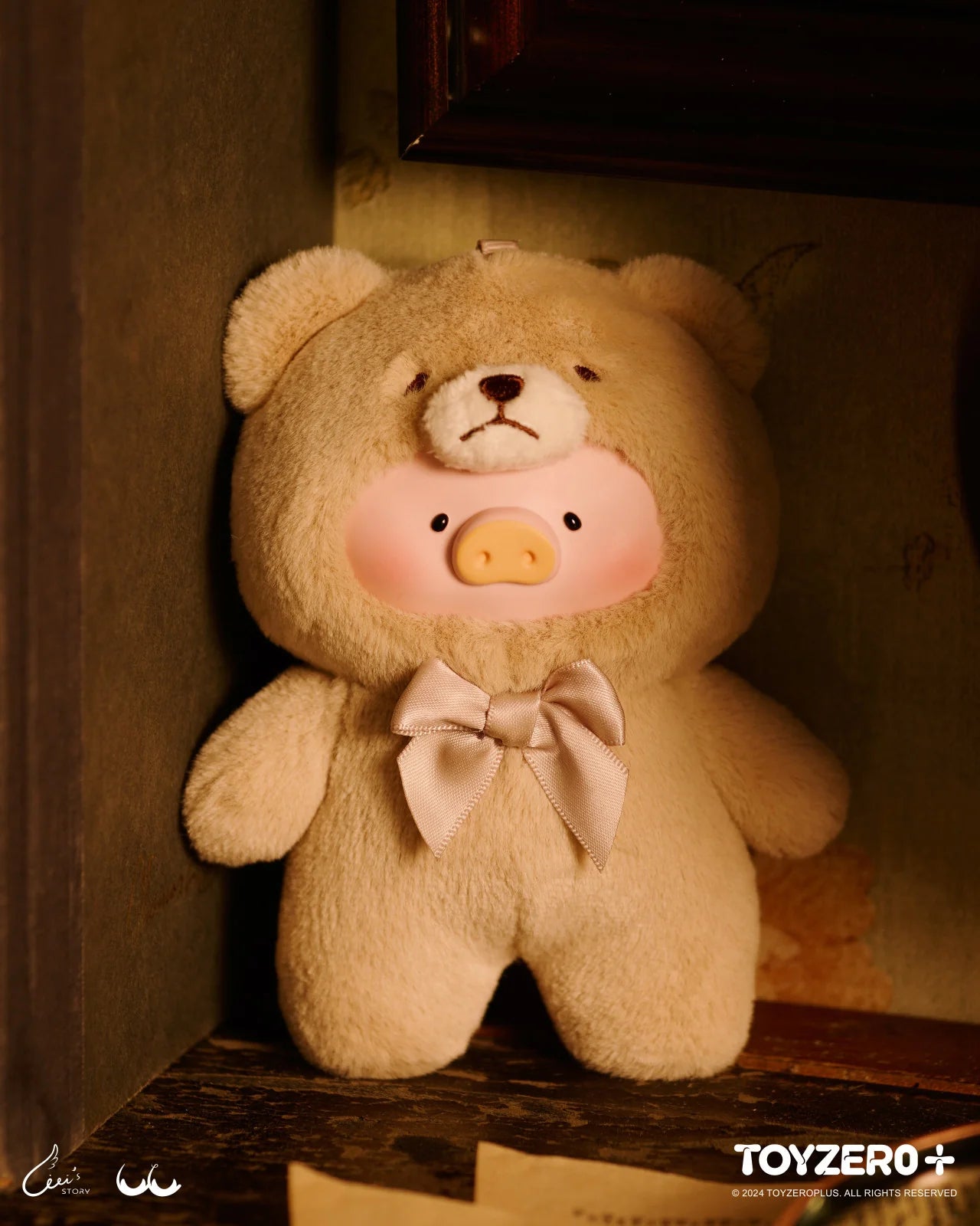 Lulu The Piggy Keychain"Vintage Teddy"