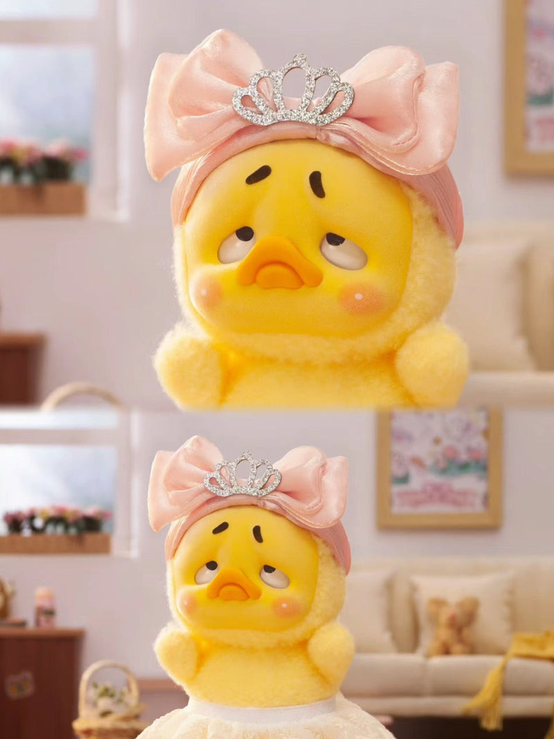 UPSETDUCK V2 "Act cute"-zoom-