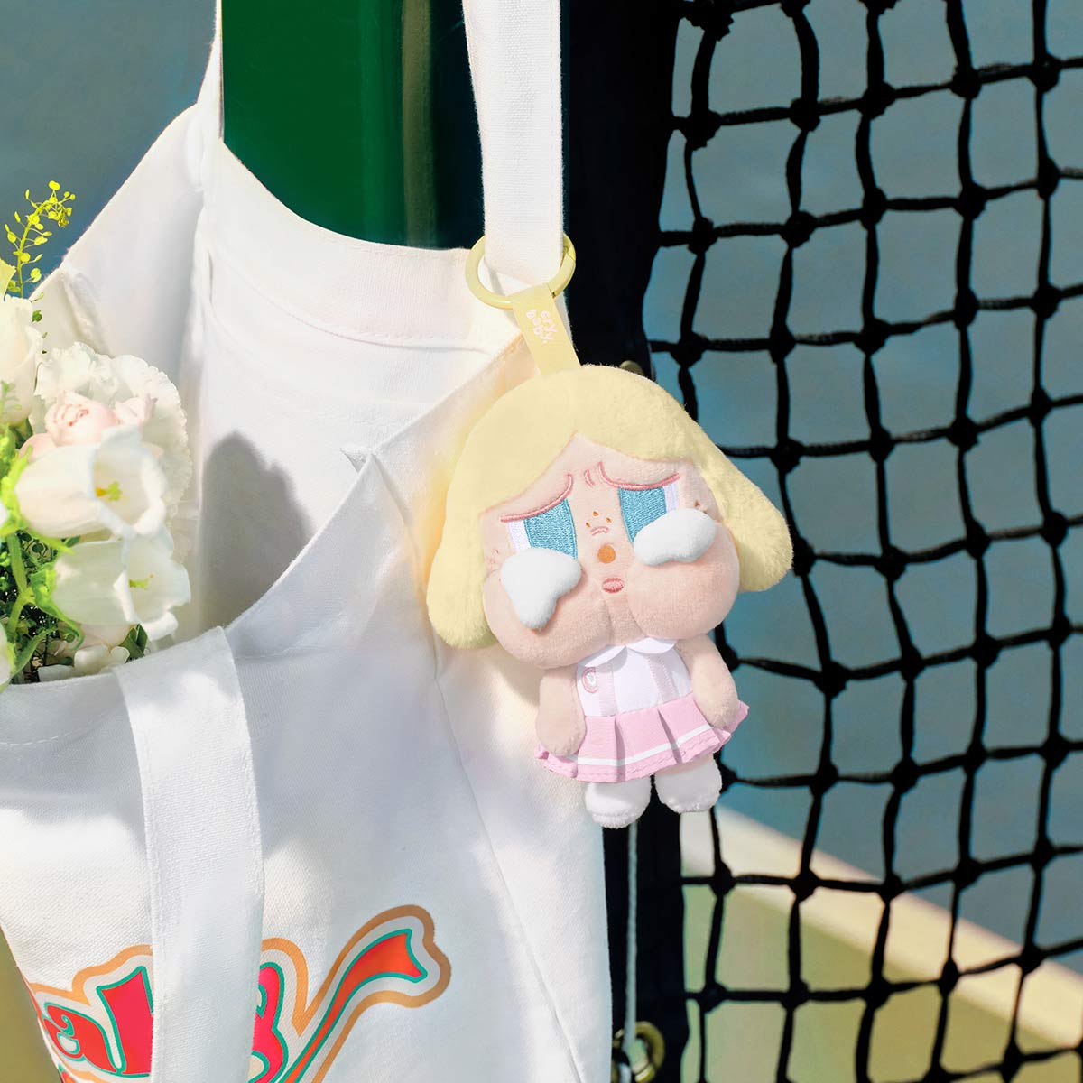 Crybaby Keychain "Sunset Concert"