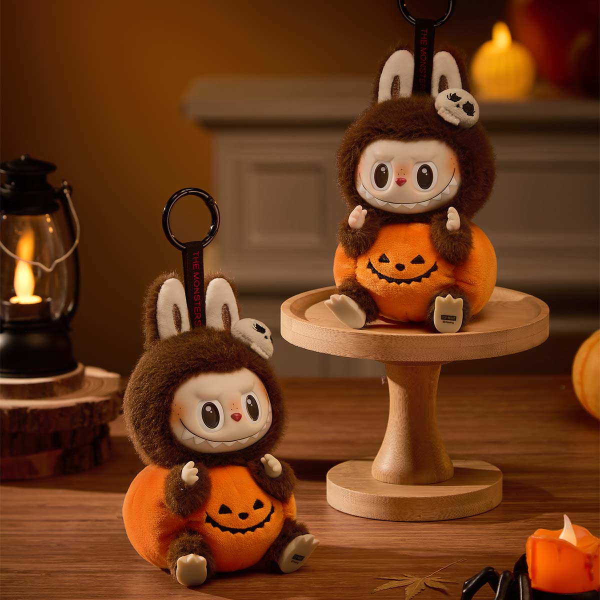 LABUBU "Happy Halloween Party: Sitting Pumpkin
