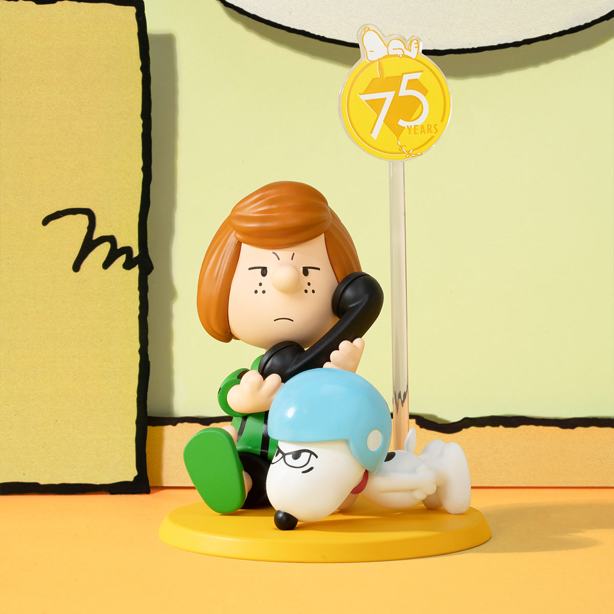 Peanuts 75th Anniversary "Snoopy Comic Life"