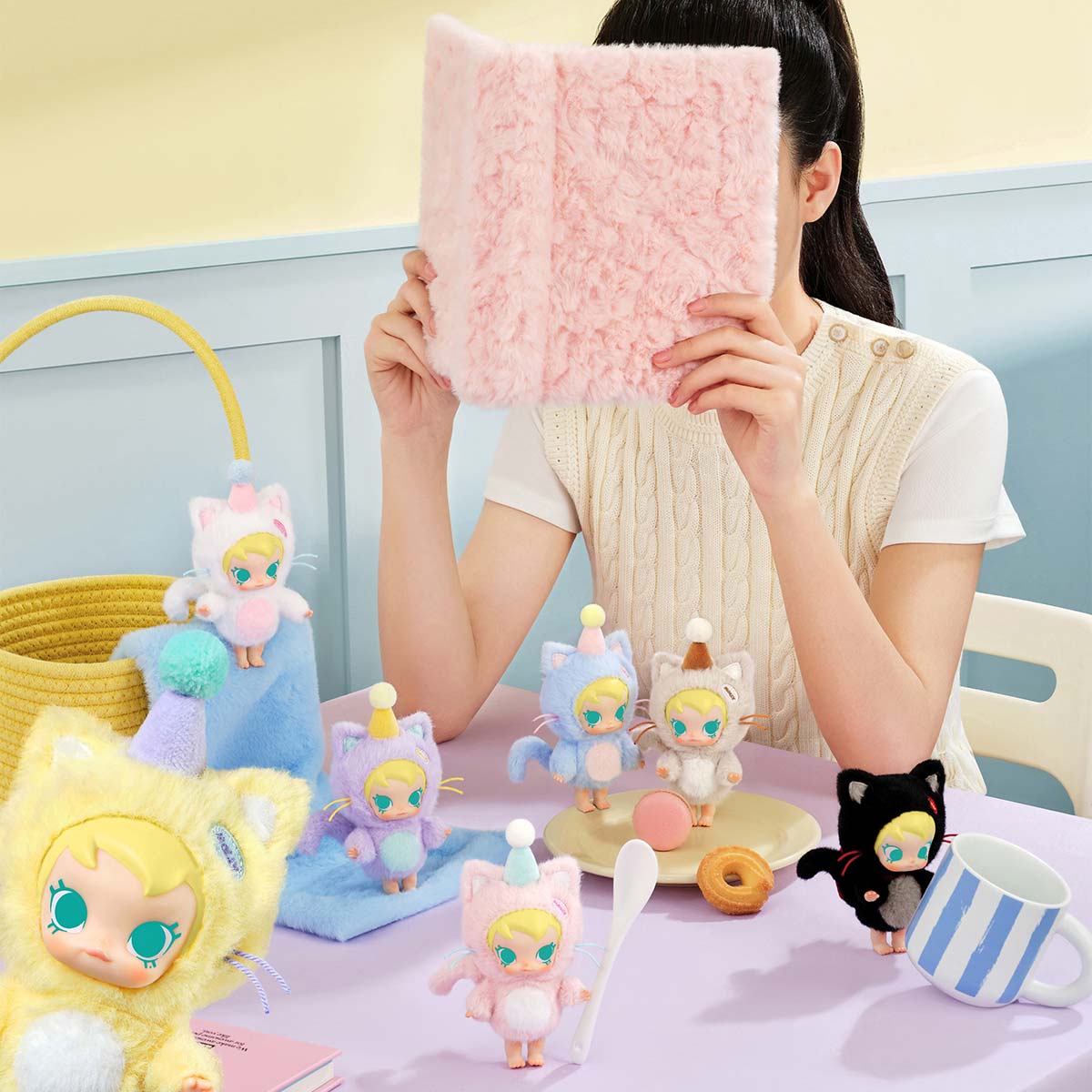 Baby Molly Keychain "Pocket Friends"-zoom-8