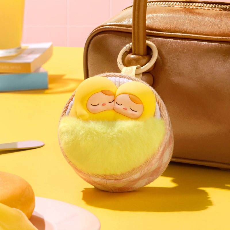 PUCKY "Egg Beanie" Earphone Case-zoom-