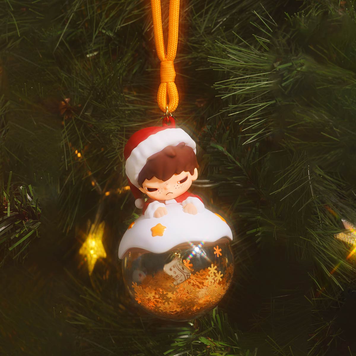 "Apple of My Eye" Luminous Pendant-zoom-1