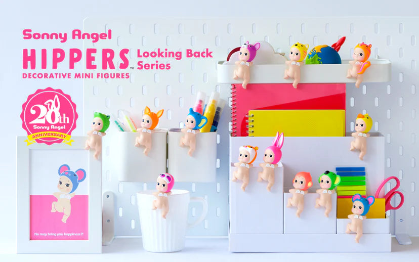 Sonny Angel Hippers "Looking Back"